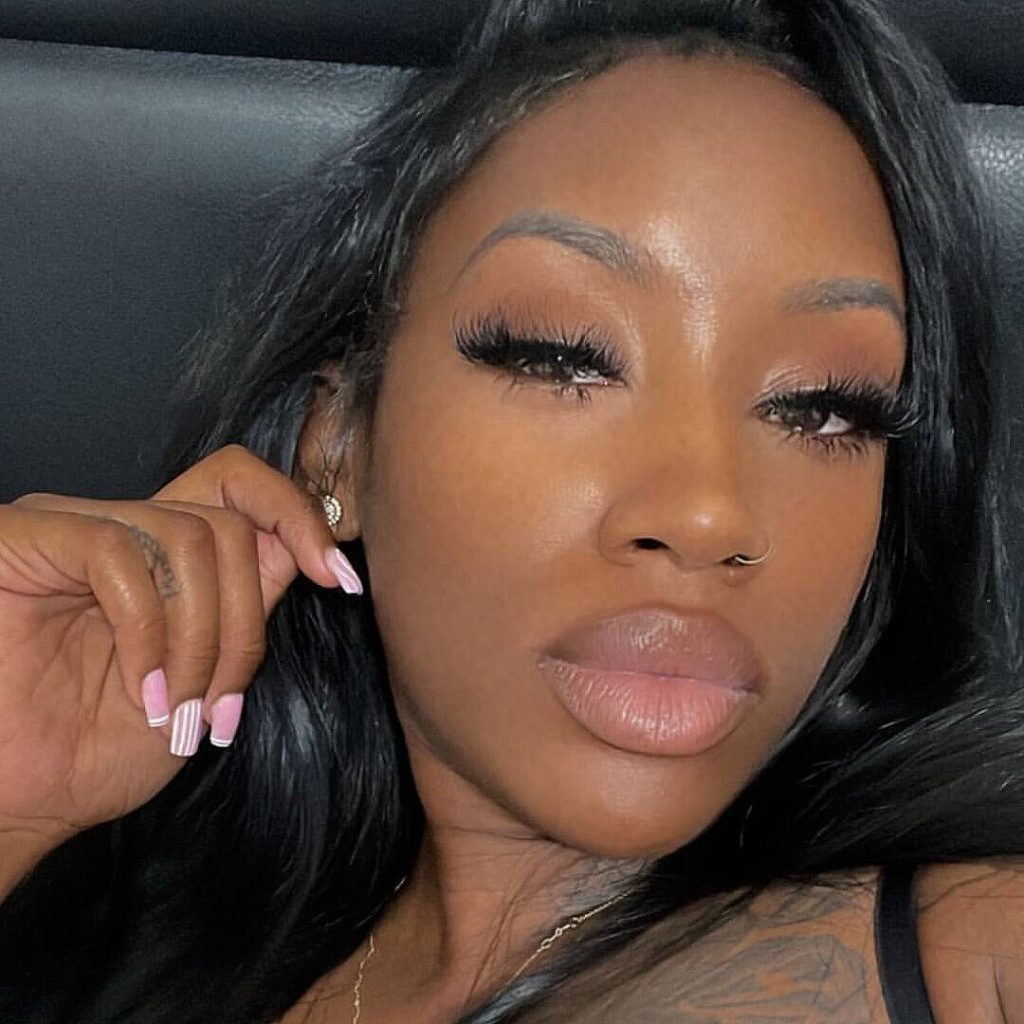 Mena Red Profile 1