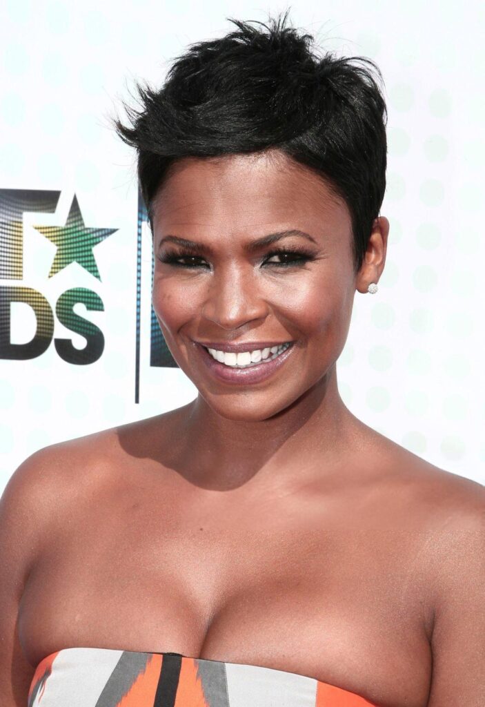 nia-long-bet-awards-2010-1 | Divas World Order