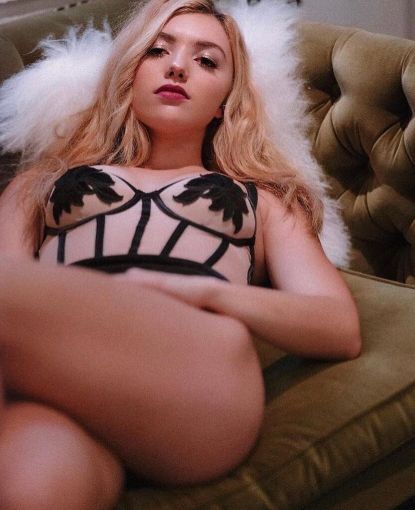 peyton-list-lingerie-2 | Divas World Order