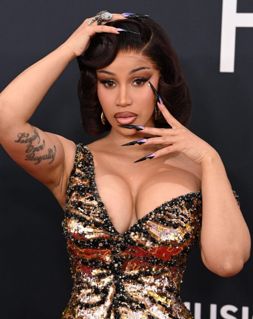 cardi-b-67th-annual-grammy-awards-2 | Divas World Order