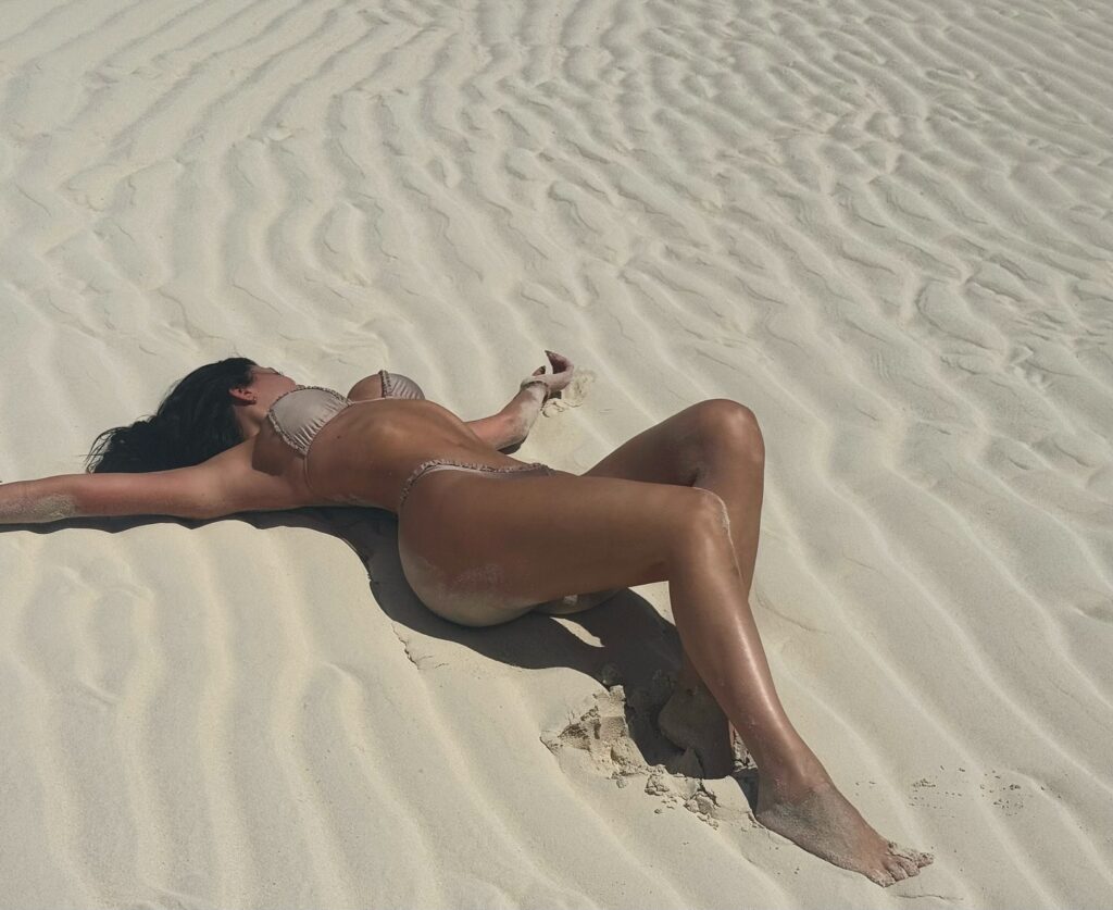 kylie-jenner-bikini-44 | Divas World Order