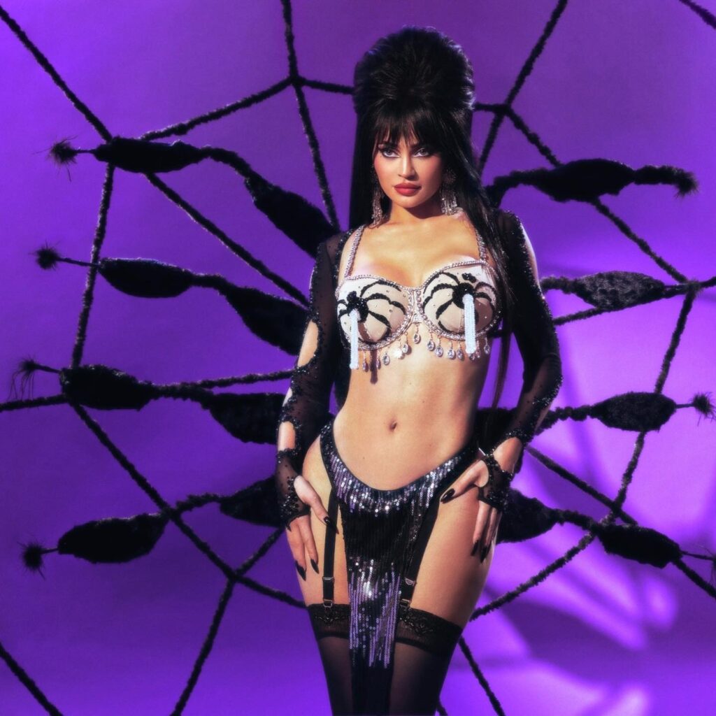 kylie-jenner-elvira-photo-shoot-1 | Divas World Order