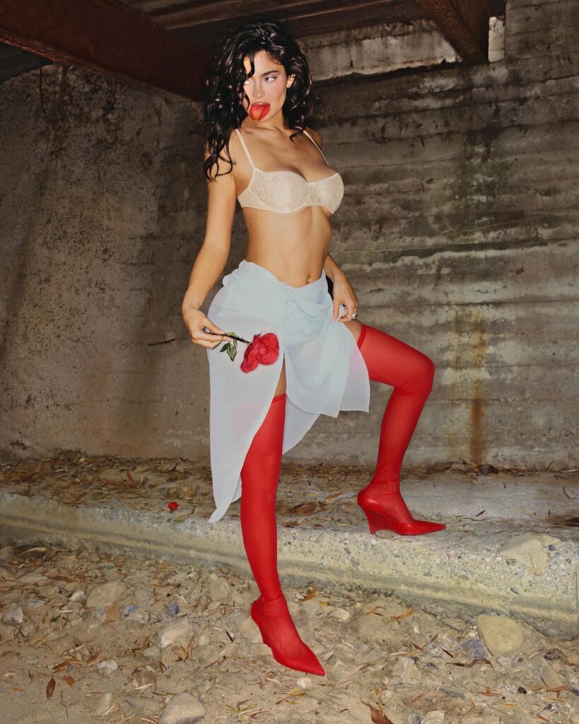kylie-jenner-interview-magazine-germany-ss19-3 | Divas World Order