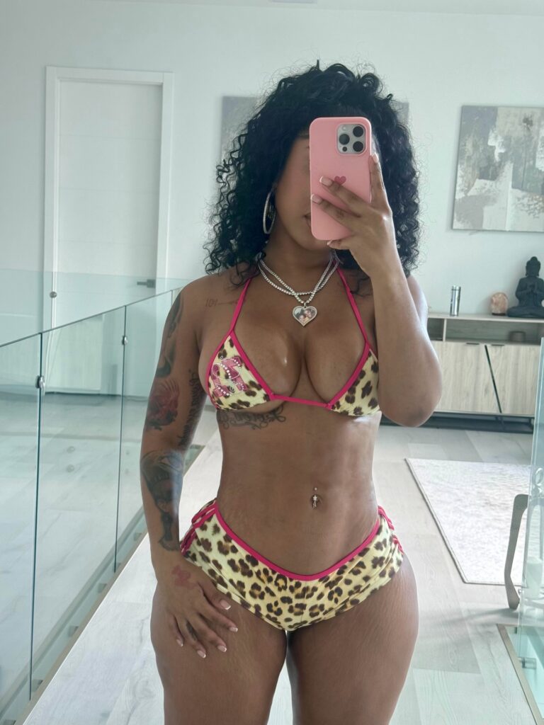 ari-fletcher-bikini-29 | Divas World Order