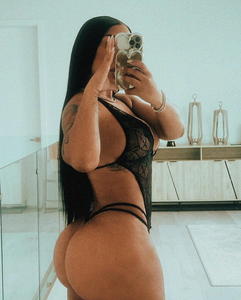 ari-fletcher-lingerie-6 | Divas World Order