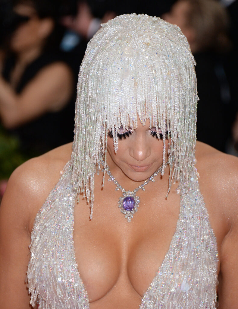 jennifer-lopez-met-gala-2019-3 | Divas World Order
