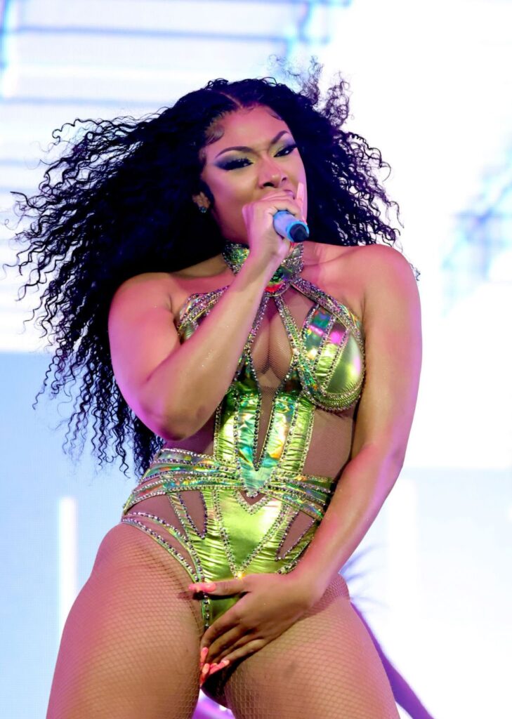 megan-thee-stallion-candid-11 | Divas World Order