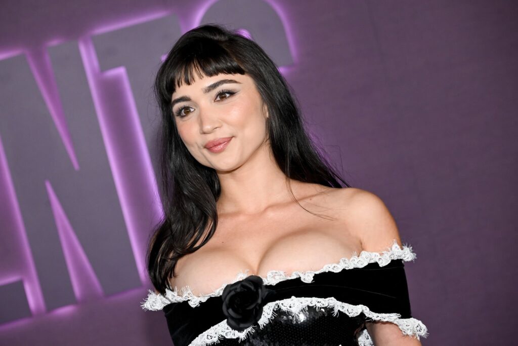 rowan-blanchard-the-testaments-2026-10 | Divas World Order