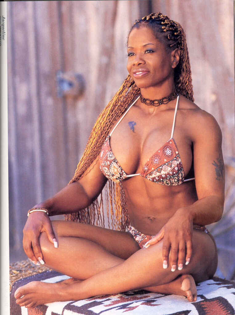 jacqueline-wwe-divas-desert-heat-magazine-2003-4 | Divas World Order
