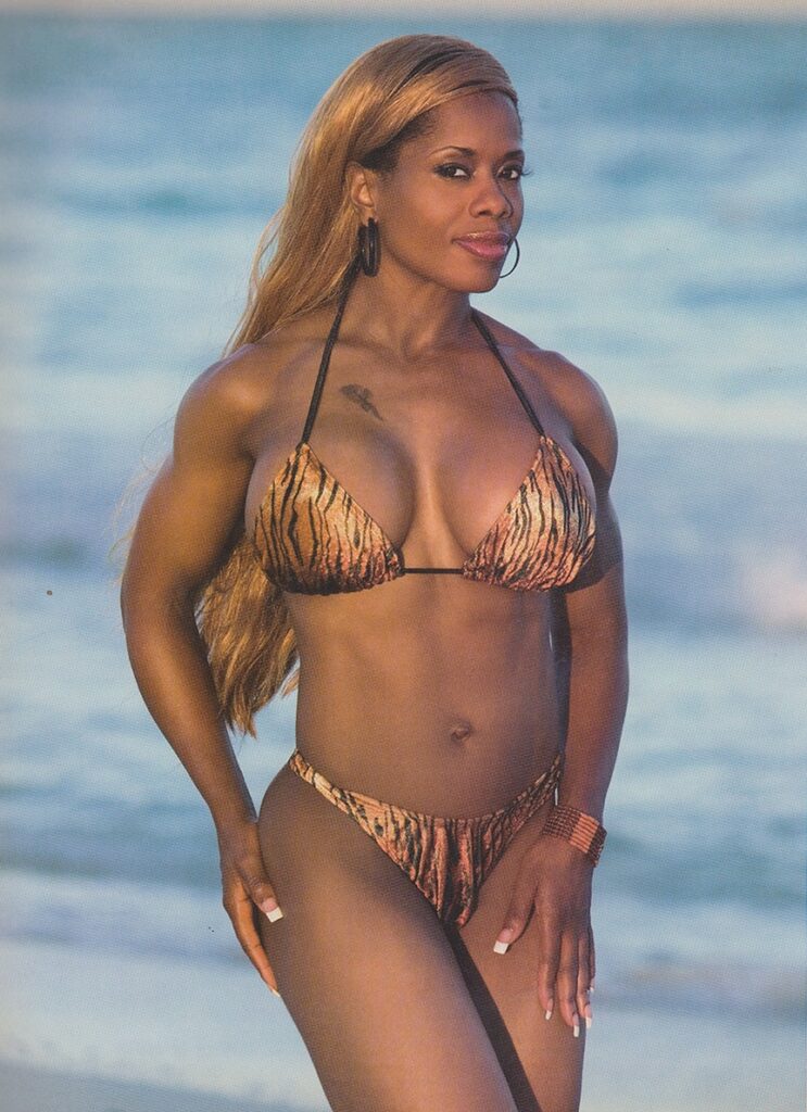 jacqueline-wwe-divas-south-of-the-border-magazine-2004-2 | Divas World Order