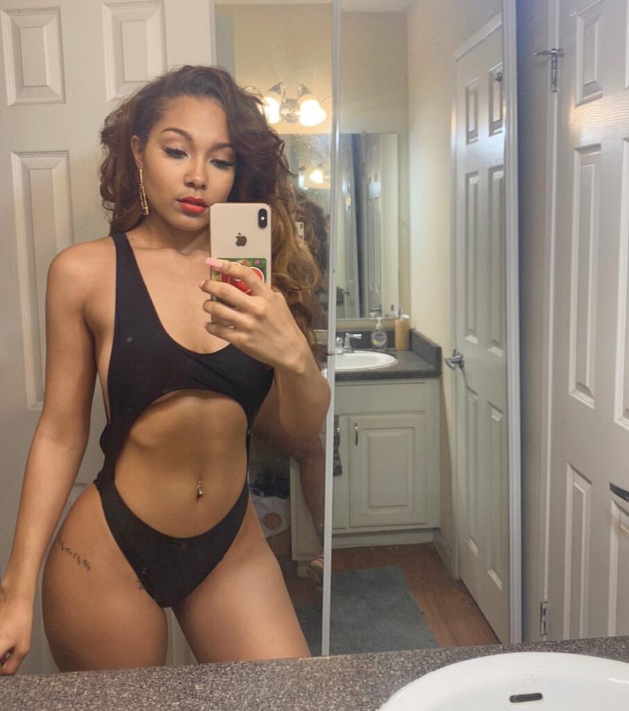 parker-mckenna-posey-bikini-33 | Divas World Order