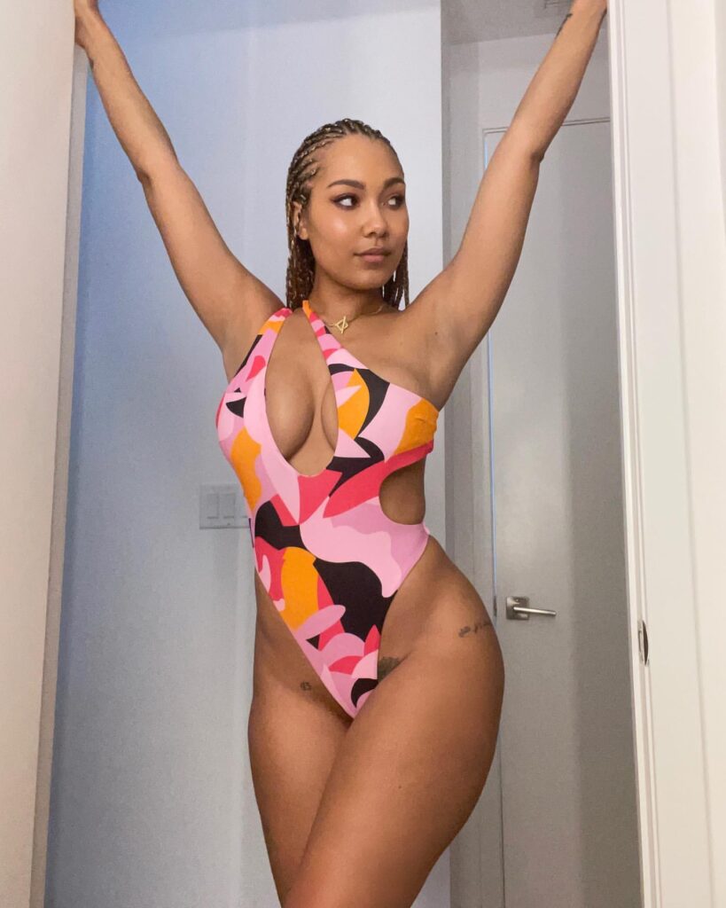 parker-mckenna-posey-bikini-42 | Divas World Order