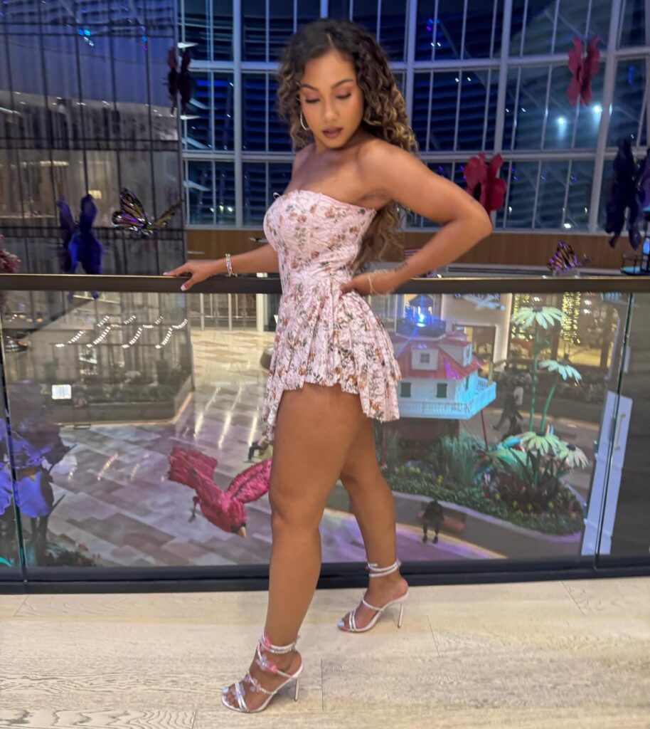 parker-mckenna-posey-candid-21 | Divas World Order