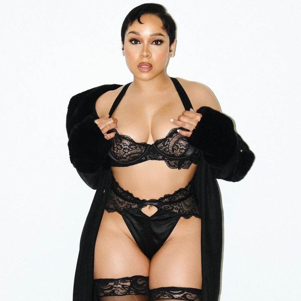 Raven Diaz - Black Lace Lingerie and Faux Fur Coat Portrait | Divas World Order