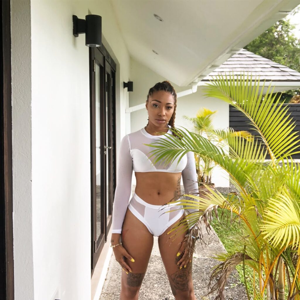 dutchess-lattimore-bikini-25 | Divas World Order