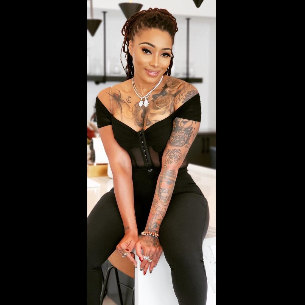 dutchess-lattimore-cleavage-5 | Divas World Order