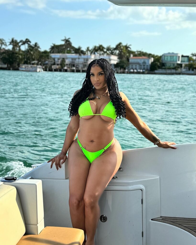 joseline-hernandez-bikini-11 | Divas World Order