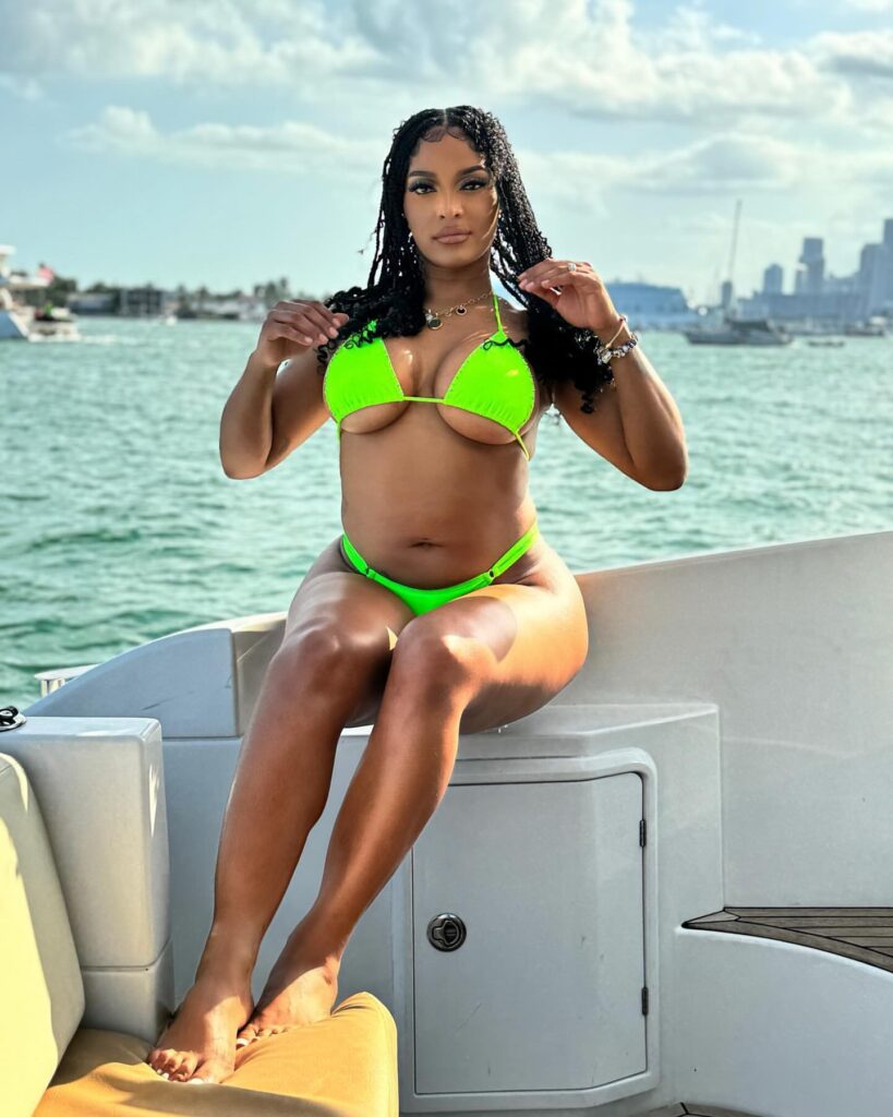 joseline-hernandez-bikini-12 | Divas World Order