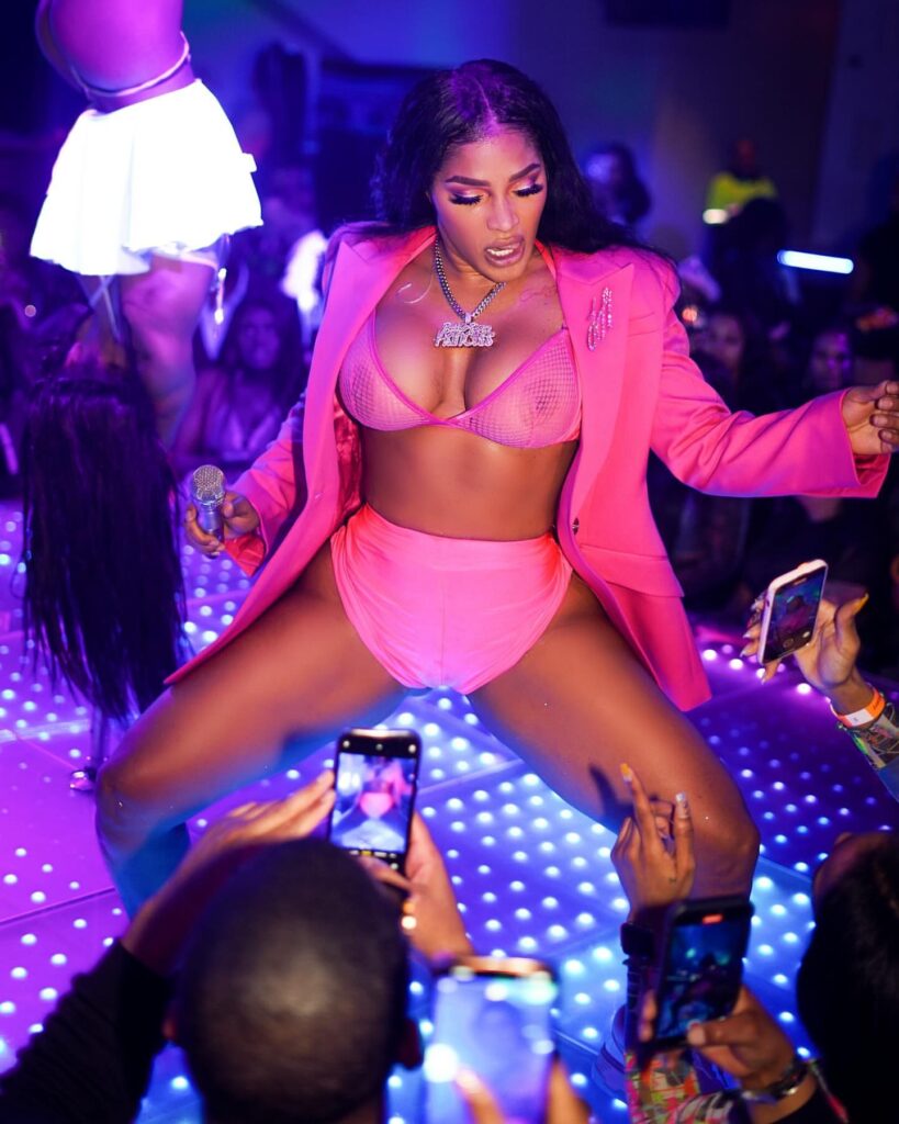 joseline-hernandez-candid-11 | Divas World Order