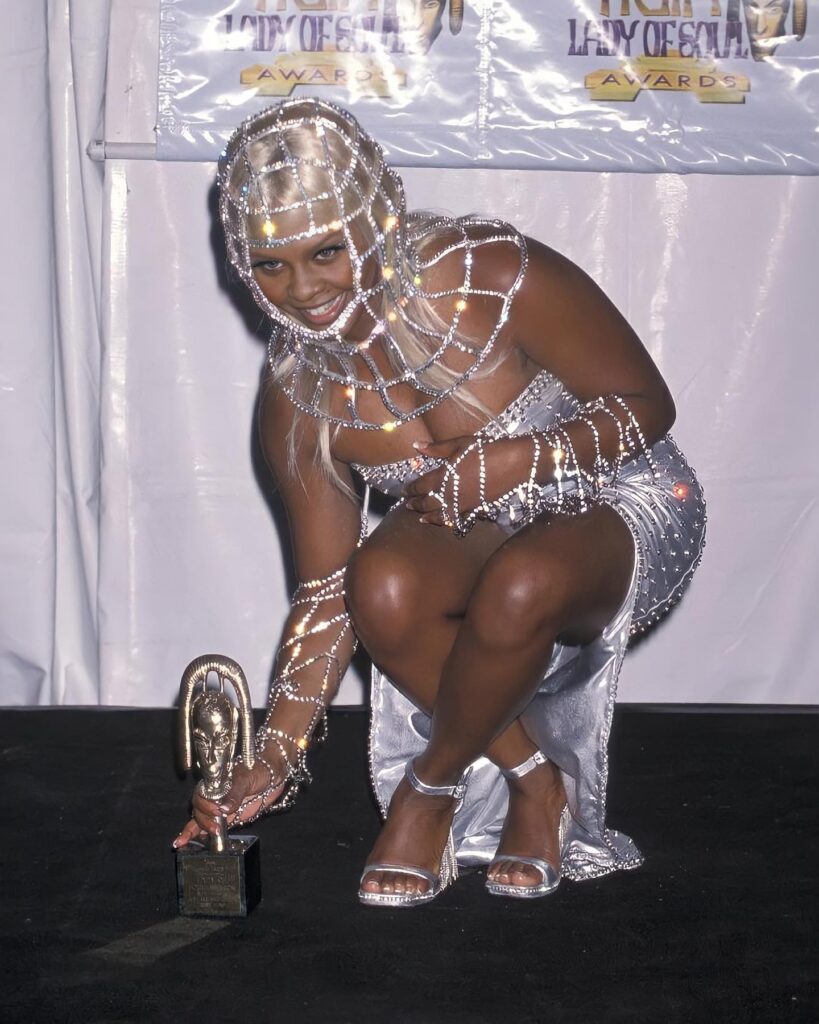 '-kim-soul-train-lady-of-soul-awards-1998-4 | Divas World Order