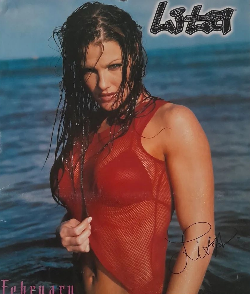 lita-wwe-divas-monthly-calendars-2002-3 | Divas World Order
