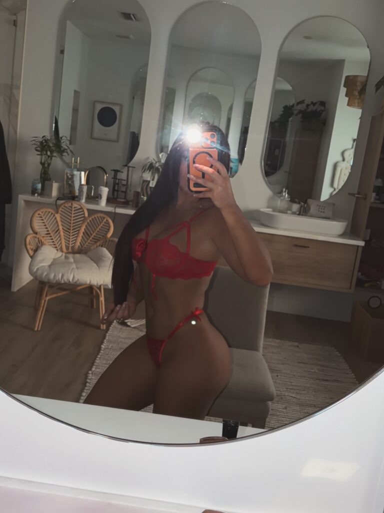 mandy-sacs-lingerie-11 | Divas World Order