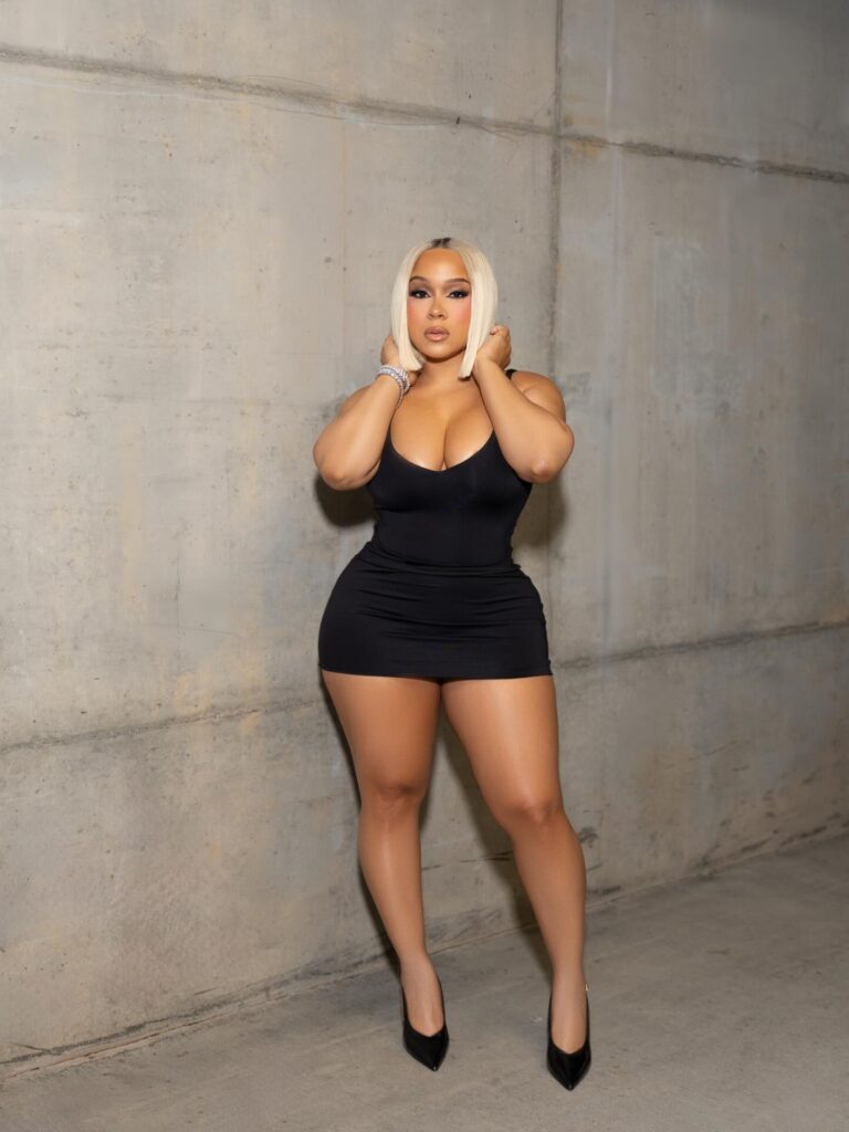 raven-diaz-candid-2 | Divas World Order