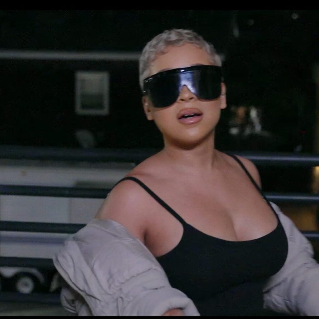 raven-diaz-cleavage-13 | Divas World Order