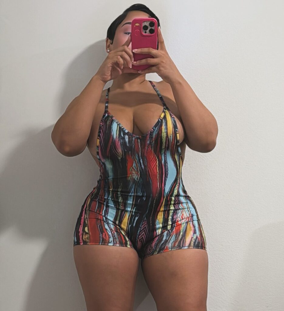 raven-diaz-cleavage-4 | Divas World Order