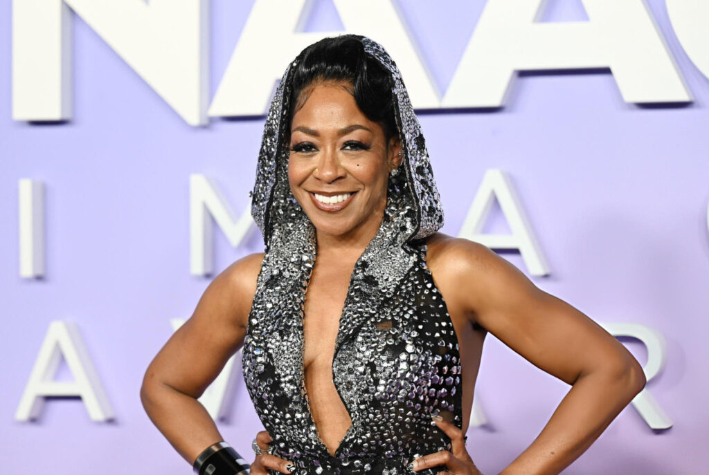 tichina-arnold-56th-naacp-image-awards-9 | Divas World Order