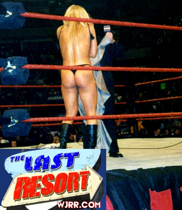 trish-stratus-candid-5 | Divas World Order