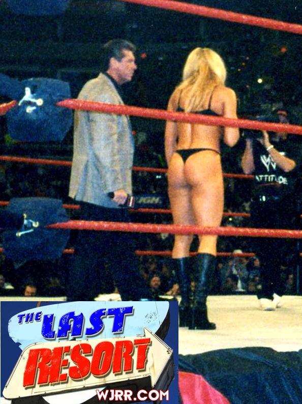 trish-stratus-candid-6 | Divas World Order