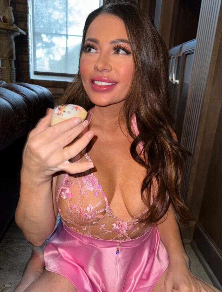 jenni-neidhart-lingerie-22 | Divas World Order