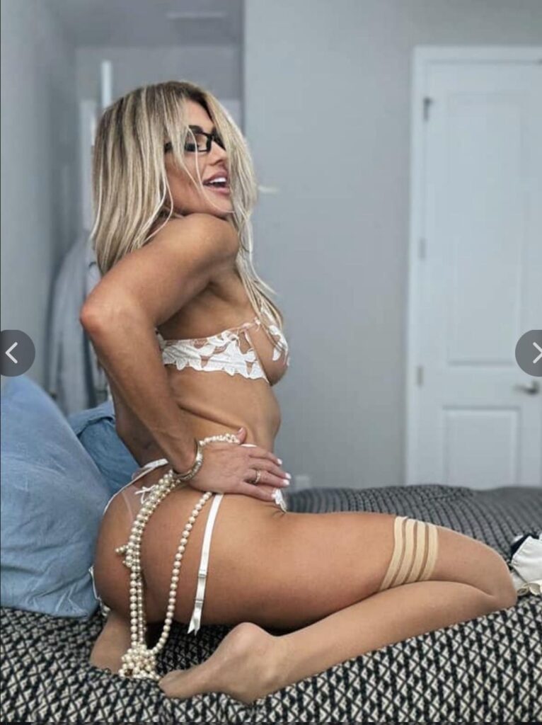 torrie wilson lingerie 25